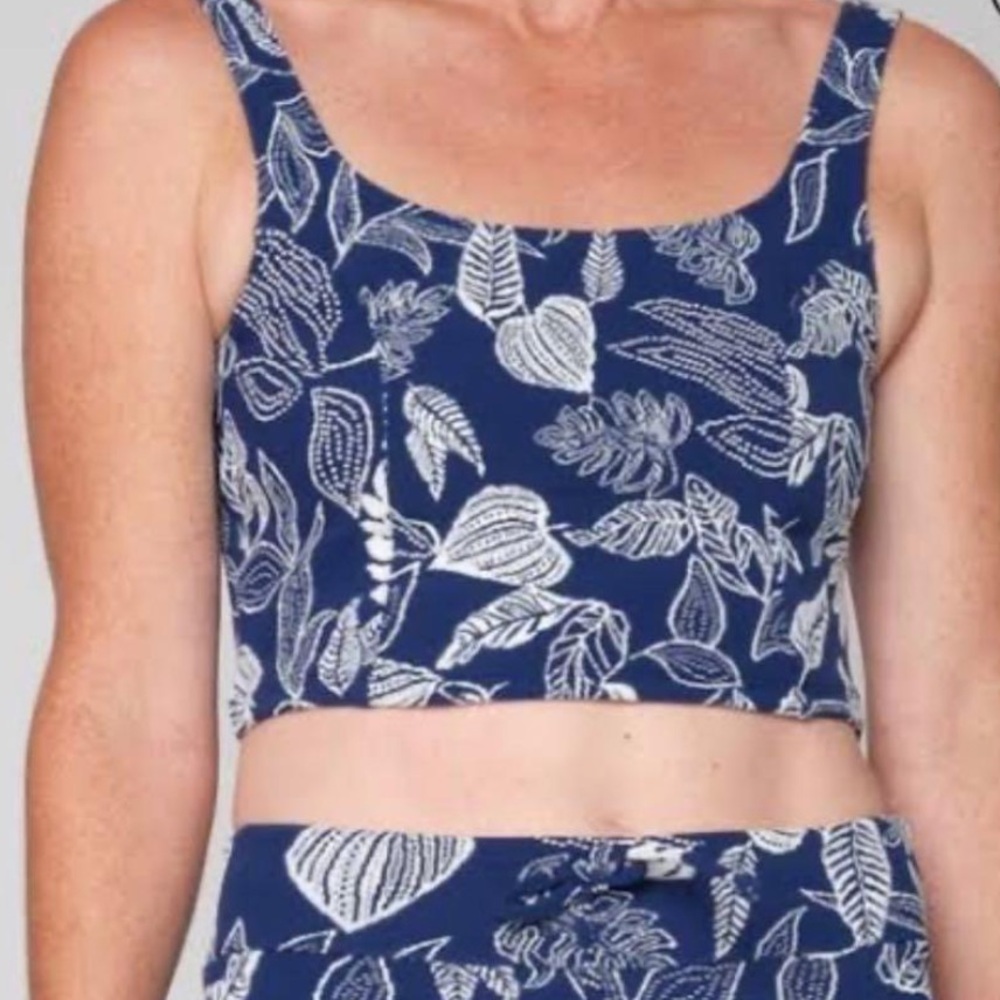 Seea Maisie swim tank